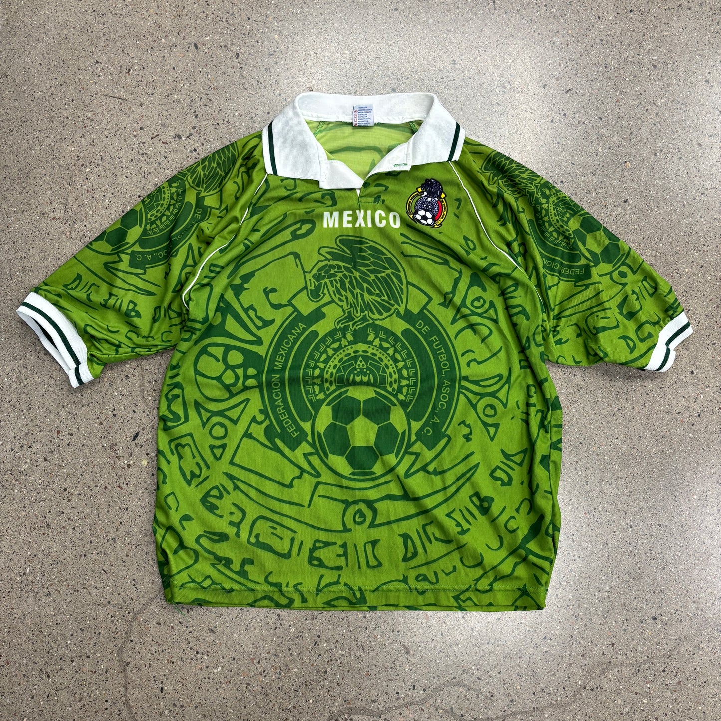 Vintage Mexico Soccer Jersey (XL)