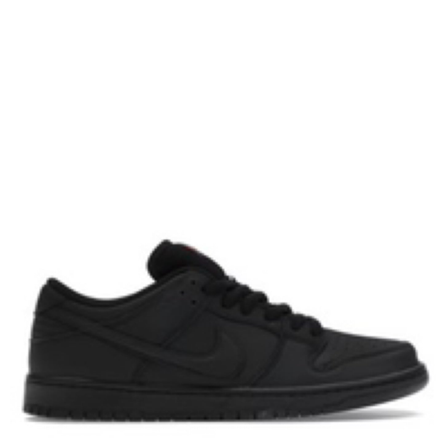 Nike SB Dunk Low Triple Black
