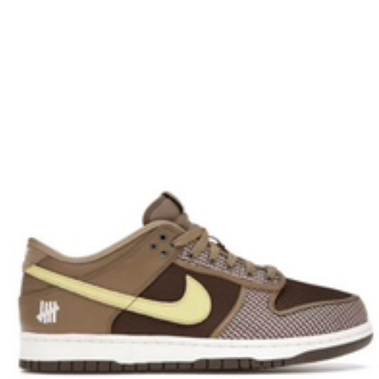 Nike Dunk Low Undefeated Canteen vs AF1