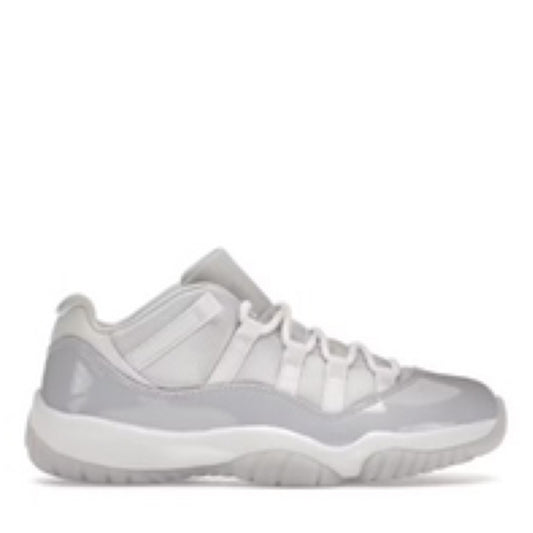 Jordan 11 Pure Violet